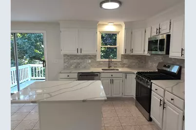 44 Jonathan Way, Taunton, MA 02780 - Photo 3