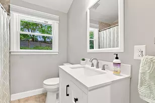 7 Philip Rd, Framingham, MA 01701 - Photo 35