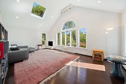 42 Magnolia Rd, Sharon, MA 02067 - Photo 9