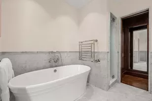 128 Beacon St, Boston, MA 02116 - Photo 13