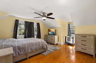 53 Eleanor St, Dartmouth, MA 02747 - Photo 23