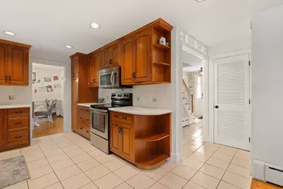 53 Eleanor St, Dartmouth, MA 02747 - Photo 3