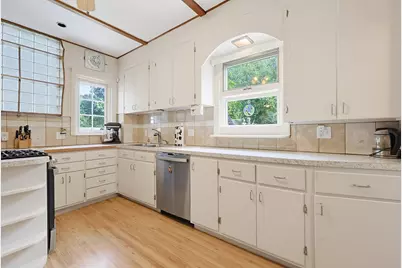 218 County St., Attleboro, MA 02703 - Photo 13