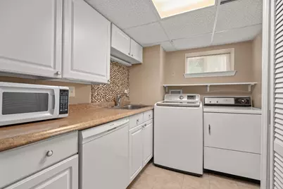 46 Norwich Circle, Medford, MA 02155 - Photo 23