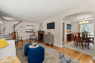 46 Norwich Cir, Medford, MA 02155 - Photo 1