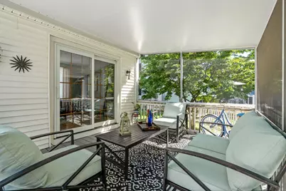46 Norwich Circle, Medford, MA 02155 - Photo 15
