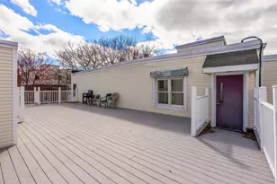 218 Thorndike St, Cambridge, MA 02141 - Photo 11
