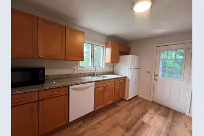 143 Washington #2, Woburn, MA 01801 - Photo 3