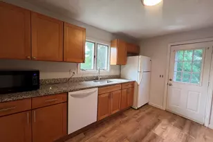 143 Washington, Woburn, MA 01801 - Photo 3