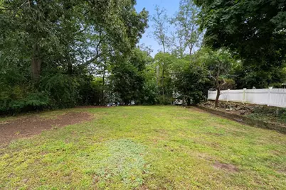 94 Hibbert St, Arlington, MA 02476 - Photo 35