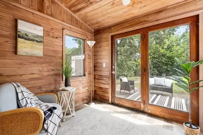 94 Hibbert St, Arlington, MA 02476 - Photo 19
