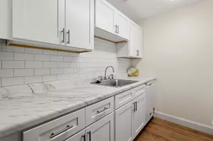 1408 Franklin Crossing Rd, Franklin, MA 02038 - Photo 7