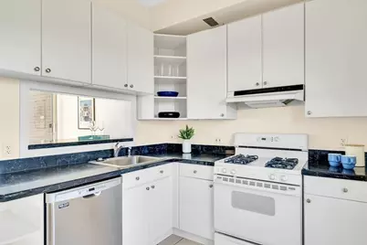 99 Pond Avenue #PH804, Brookline, MA 02445 - Photo 5