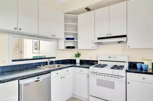 99 Pond Ave, Brookline, MA 02445 - Photo 5