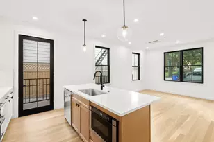 27 Shepard, Boston, MA 02135 - Photo 11