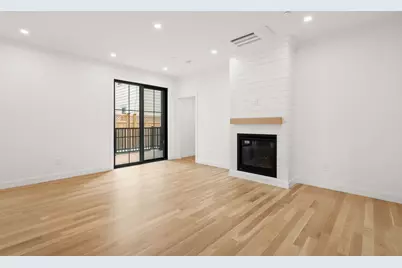 27 Shepard St #3, Boston, MA 02135 - Photo 7