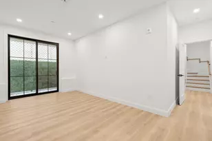 27 Shepard St, Boston, MA 02135 - Photo 25