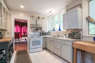 31 South St, Bernardston, MA 01337 - Photo 9