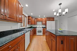 119 Winn St, Woburn, MA 01801 - Photo 15
