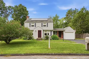 76 Fenway Dr, Springfield, MA 01119 - Photo 1