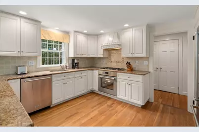 4 Cherry Brook Road, Weston, MA 02493 - Photo 11