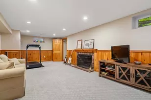 4 Cherry Brook Rd, Weston, MA 02493 - Photo 33