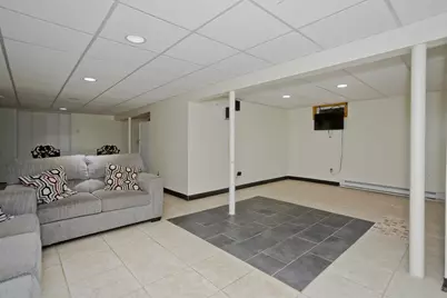 115 Blanchwood Ave, Chicopee, MA 01013 - Photo 17