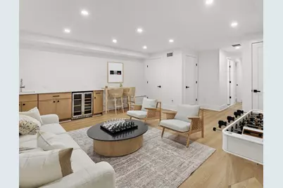 327 Alewife Brook Pkwy #B, Somerville, MA 02144 - Photo 19