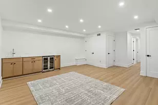 327 Alewife Brook Pkwy, Somerville, MA 02144 - Photo 31
