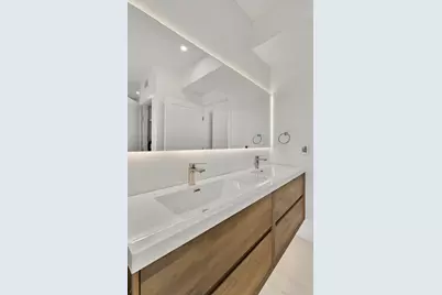 327 Alewife Brook Pkwy #B, Somerville, MA 02144 - Photo 37