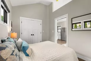 20 Plain St, Boston, MA 02122 - Photo 21