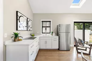 20 Plain St, Boston, MA 02122 - Photo 15