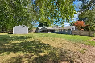24 Wedgemere Rd, Beverly, MA 01915 - Photo 35