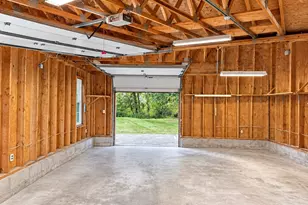 24 Wedgemere Rd, Beverly, MA 01915 - Photo 31