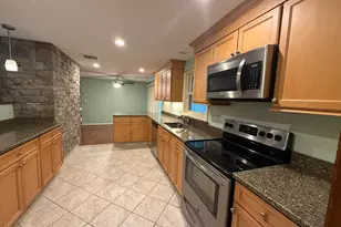 24 Wedgemere Rd, Beverly, MA 01915 - Photo 3