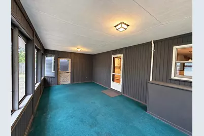 24 Wedgemere Rd, Beverly, MA 01915 - Photo 27