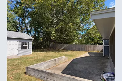 24 Wedgemere Rd, Beverly, MA 01915 - Photo 39