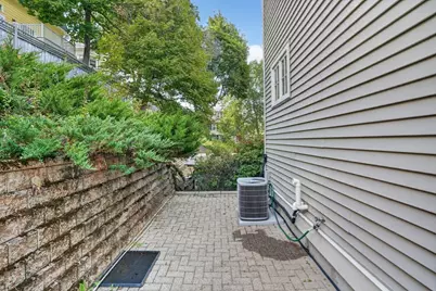 75 Forbes St #75, Boston, MA 02130 - Photo 29