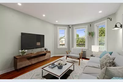 47 Litchfield St #102, Boston, MA 02135 - Photo 9