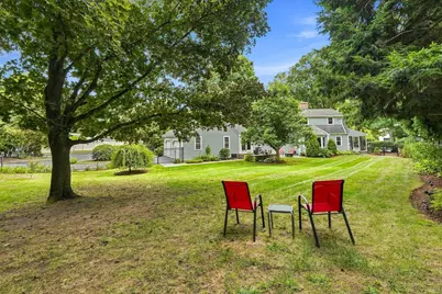 106 N Hancock St, Lexington, MA 02420 - Photo 41