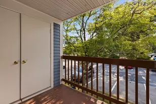 106 Heritage Dr, Northbridge, MA 01588 - Photo 11