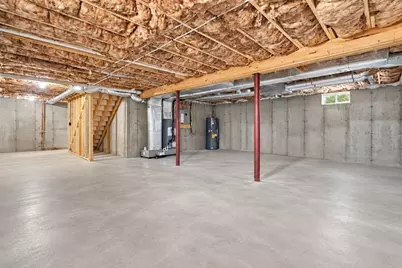 38 Elmwood St #4, Salisbury, MA 01952 - Photo 17