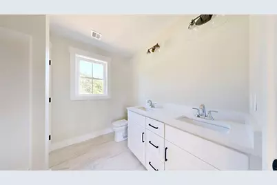 158 Wood Street, Middleborough, MA 02346 - Photo 19