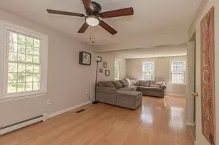 133 Walnut Plain Rd, Rochester, MA 02770 - Photo 15