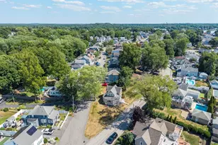 45 Holbrook Rd, Weymouth, MA 02191 - Photo 33