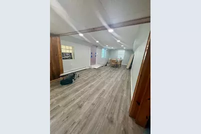 48 Chalmers #1, Springfield, MA 01118 - Photo 9