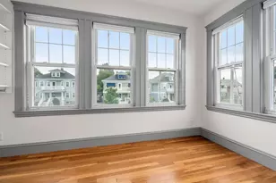 588 Gallivan Blvd, Boston, MA 02124 - Photo 11