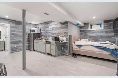 588 Gallivan Blvd, Boston, MA 02124 - Photo 35