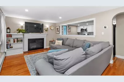 114 Lewis Ave, Walpole, MA 02081 - Photo 9