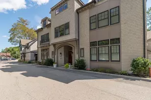 582R Hale, Beverly, MA 01915 - Photo 1